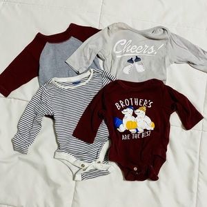 Old Navy 0-3m Onesie Bundle